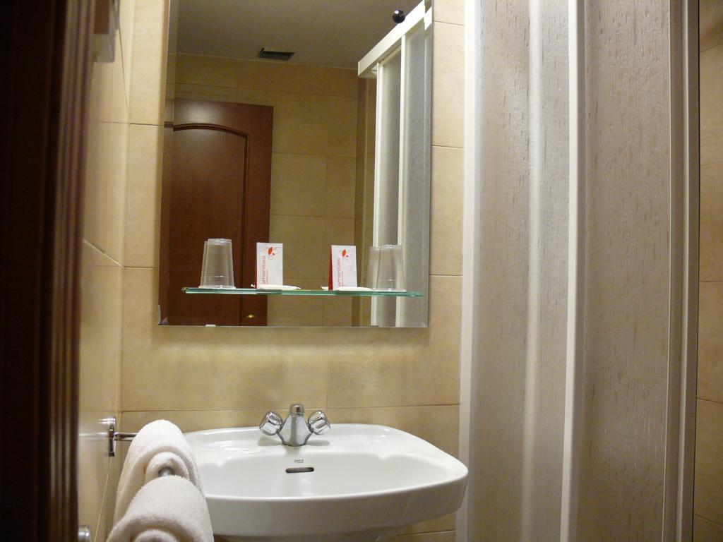 Hostal Navasfrias Salamanca Rom bilde